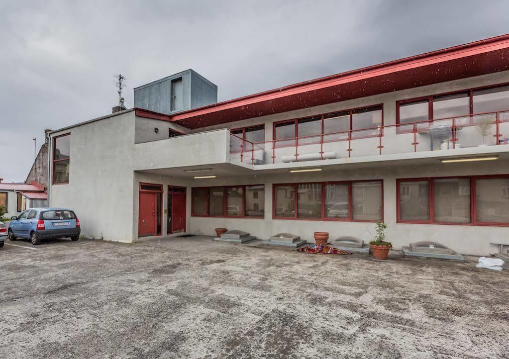 Hverfisgata Apartment Reykjavik Ngoại thất bức ảnh