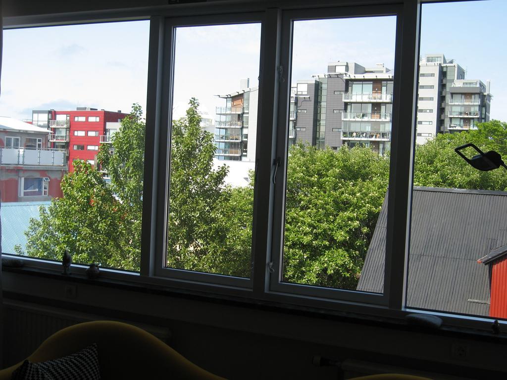 Hverfisgata Apartment Reykjavik Ngoại thất bức ảnh